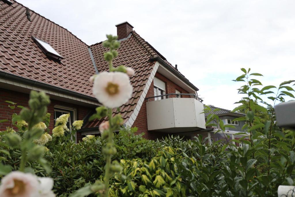 Pension Blumen-Villa Schneverdingen Extérieur photo